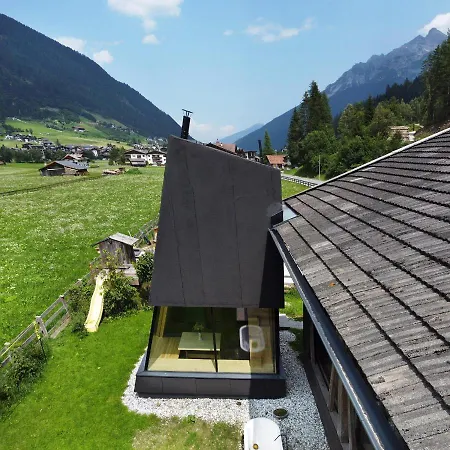 Stadlnest Moser - Cosy Tiny House * Neustift im Stubaital